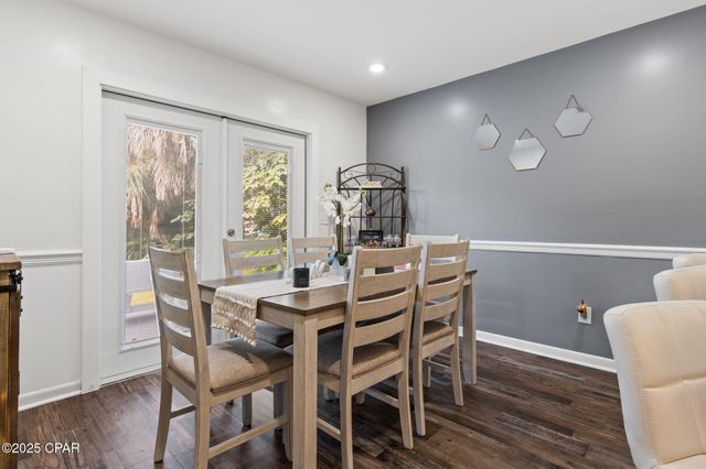 307 N Cove Boulevard, Panama City, FL 32401