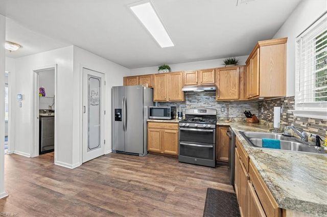 4435 Pelican PT, Portsmouth, VA 23703