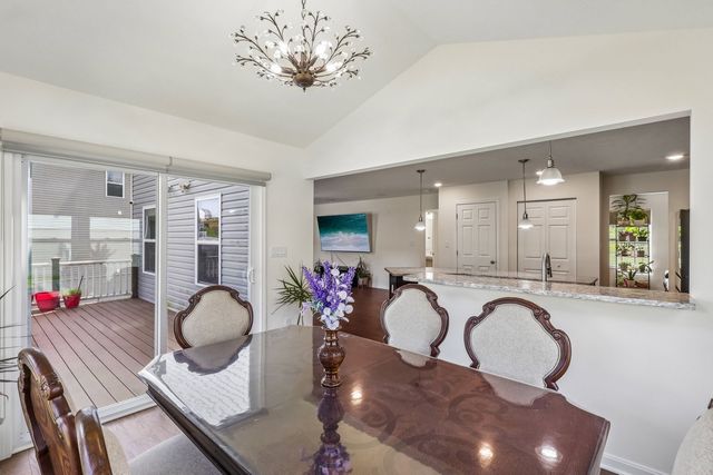 1105 Deerfield DRIVE, Franklin Park, PA 15143