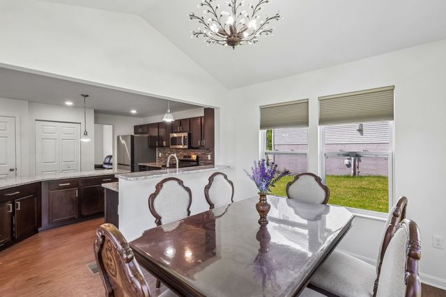 1105 Deerfield DRIVE, Franklin Park, PA 15143