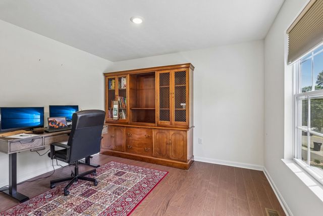 1105 Deerfield DRIVE, Franklin Park, PA 15143