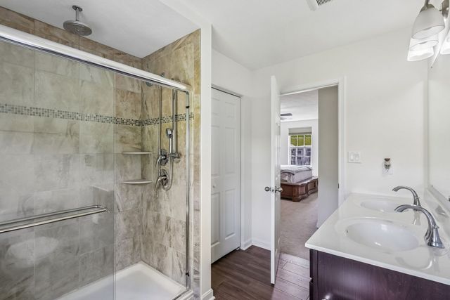 1105 Deerfield DRIVE, Franklin Park, PA 15143