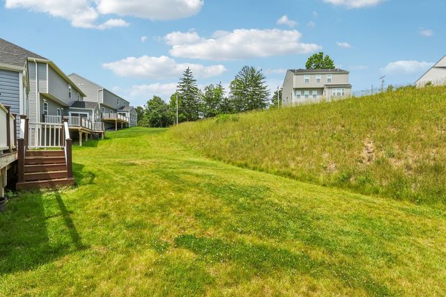 1105 Deerfield DRIVE, Franklin Park, PA 15143