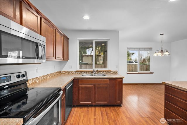 20402 11th Avenue Ct E, Spanaway, WA 98387