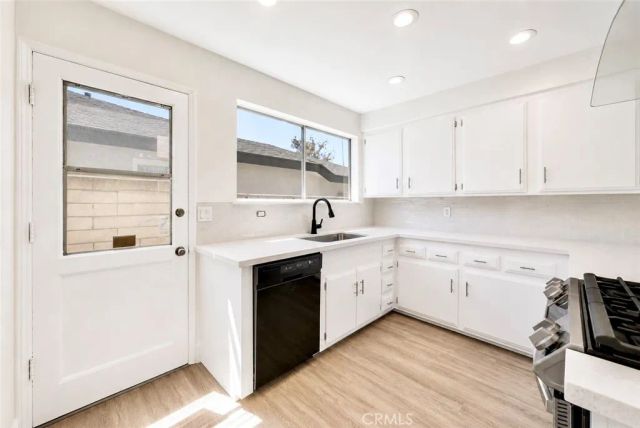 1968 W Chanticleer, Anaheim, CA 92804