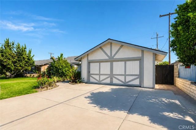 1968 W Chanticleer, Anaheim, CA 92804