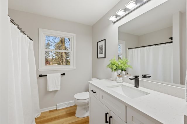 14180 168th Avenue, Grand Haven, MI 49417