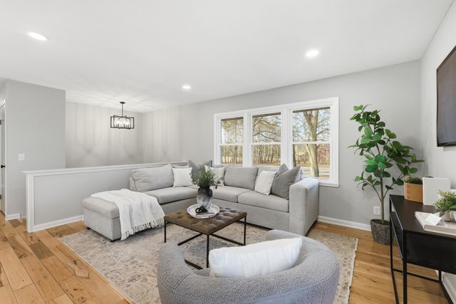 14180 168th Avenue, Grand Haven, MI 49417