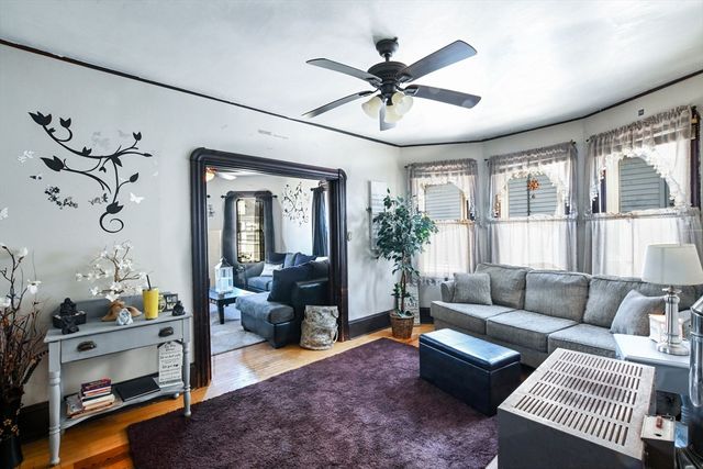 170-172 Adams St, New Bedford, MA 02746