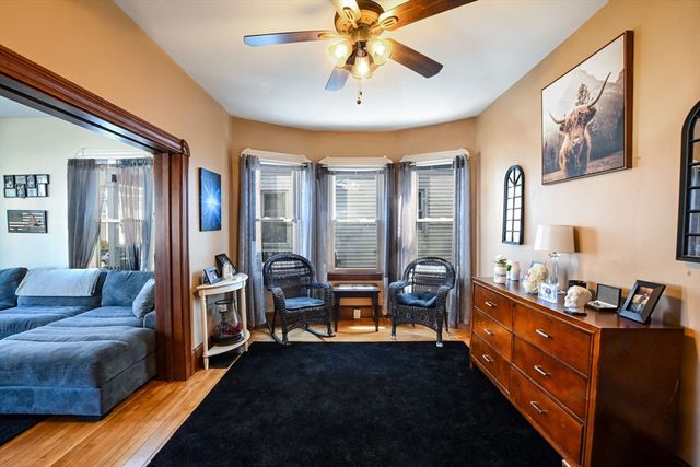 170-172 Adams St, New Bedford, MA 02746