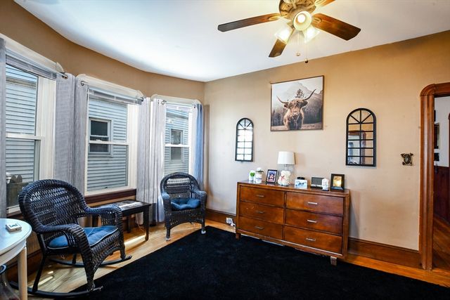 170-172 Adams St, New Bedford, MA 02746