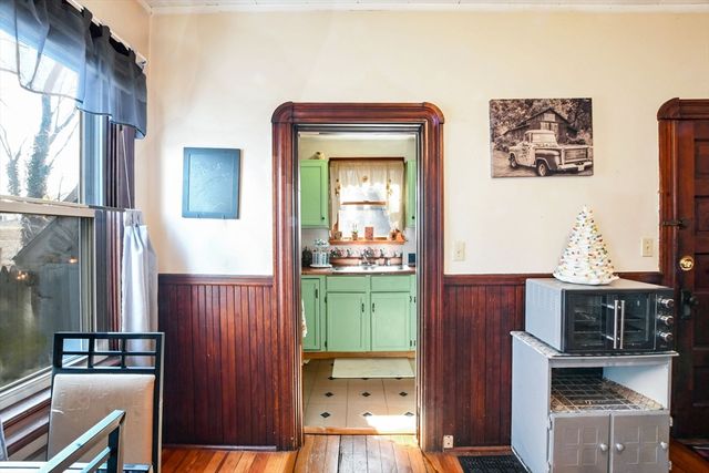 170-172 Adams St, New Bedford, MA 02746