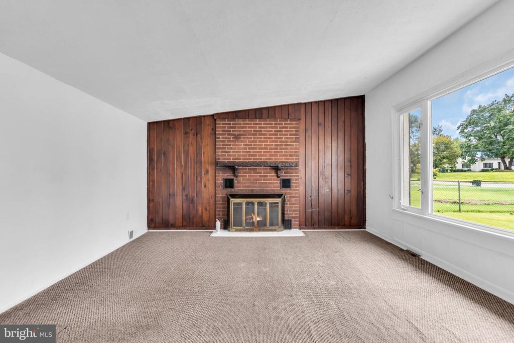 192 CLEARVIEW AVE, HAMILTON, NJ 08619 — photo 2