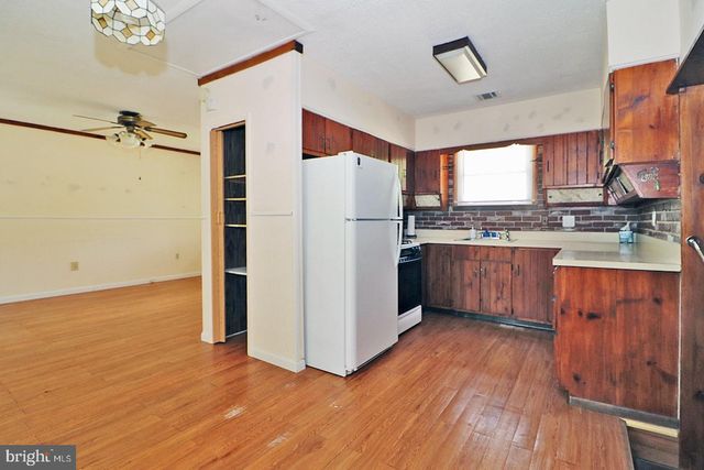 827 ROGERS ST, Lanoka Harbor, NJ 08734