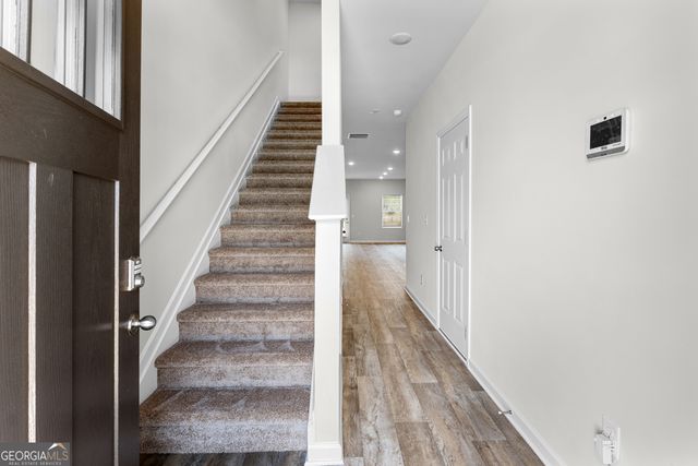 4825 ORCHARD Grove Way, Gainesville, GA 30504