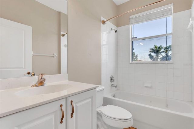 6412 COQUINA ISLAND COVE, Apollo Beach, FL 33572