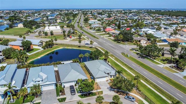 6412 COQUINA ISLAND COVE, Apollo Beach, FL 33572