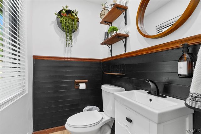 1929 24th E, Tuscaloosa, AL 35404