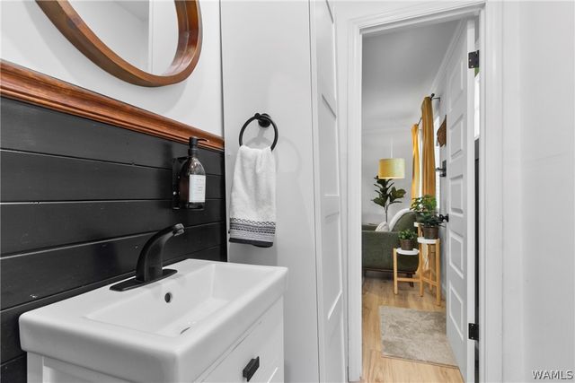 1929 24th E, Tuscaloosa, AL 35404