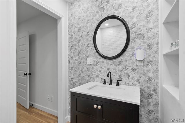 1929 24th E, Tuscaloosa, AL 35404