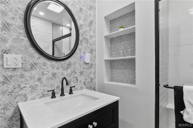 1929 24th E, Tuscaloosa, AL 35404