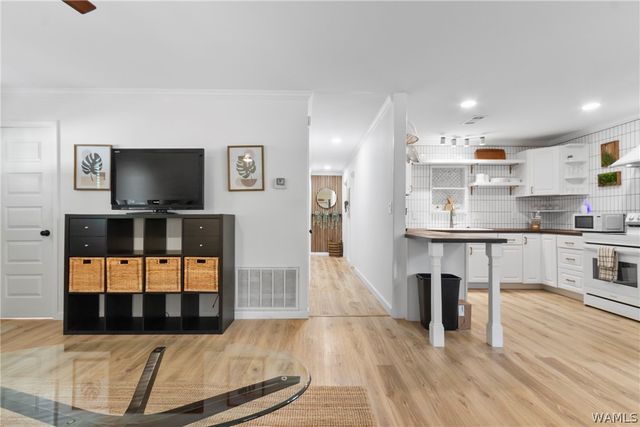 1929 24th E, Tuscaloosa, AL 35404