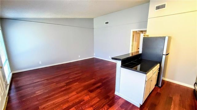 602 W 51st ST 103, Austin, TX 78751