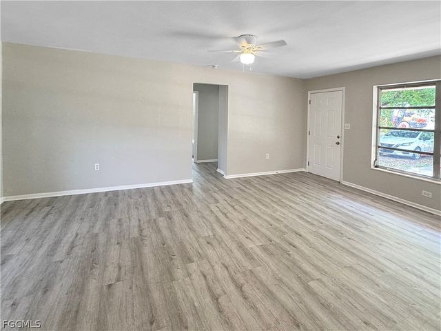 1881 Edison AVE, Fort Myers, FL 33901