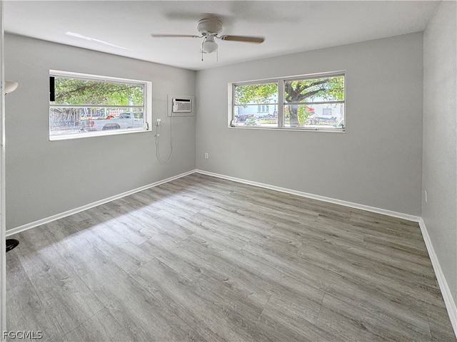 1881 Edison AVE, Fort Myers, FL 33901