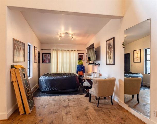 3012 N Robinson Avenue, Oklahoma City, OK 73103