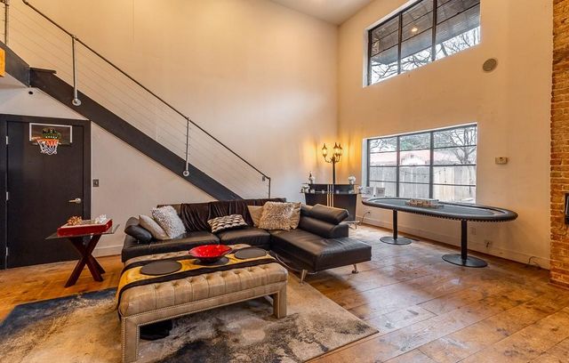 3012 N Robinson Avenue, Oklahoma City, OK 73103