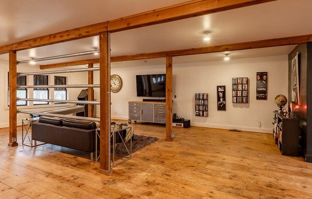 3012 N Robinson Avenue, Oklahoma City, OK 73103
