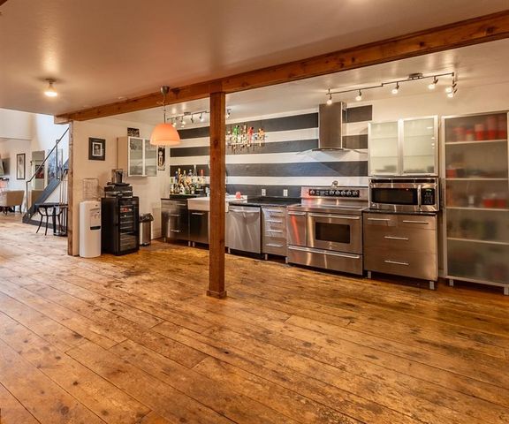3012 N Robinson Avenue, Oklahoma City, OK 73103