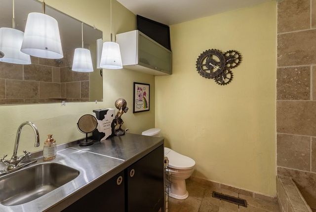 3012 N Robinson Avenue, Oklahoma City, OK 73103