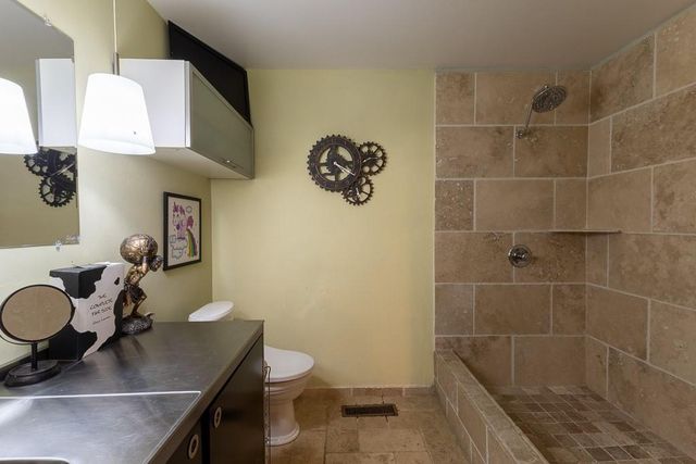 3012 N Robinson Avenue, Oklahoma City, OK 73103