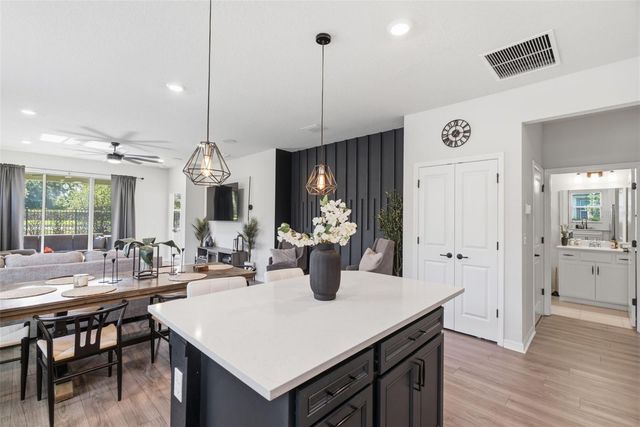 6352 MOORING LINE CIRCLE, Apollo Beach, FL 33572