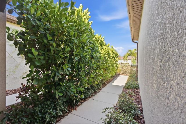 6352 MOORING LINE CIRCLE, Apollo Beach, FL 33572