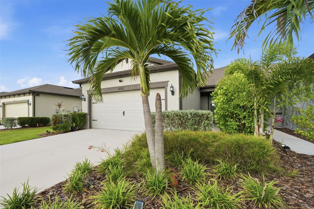 6352 MOORING LINE CIRCLE, Apollo Beach, FL 33572