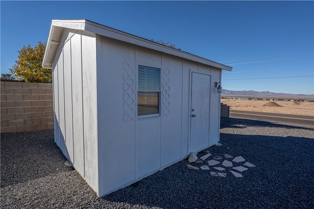 4309 Pinto Road, Kingman, AZ 86401