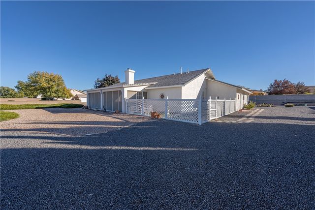 4309 Pinto Road, Kingman, AZ 86401
