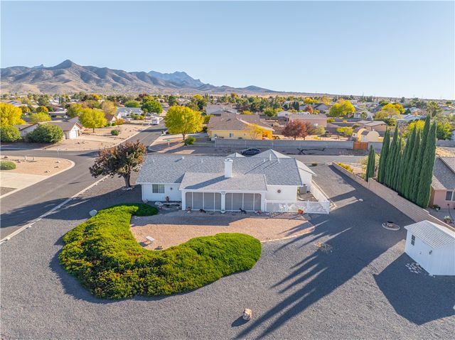 4309 Pinto Road, Kingman, AZ 86401