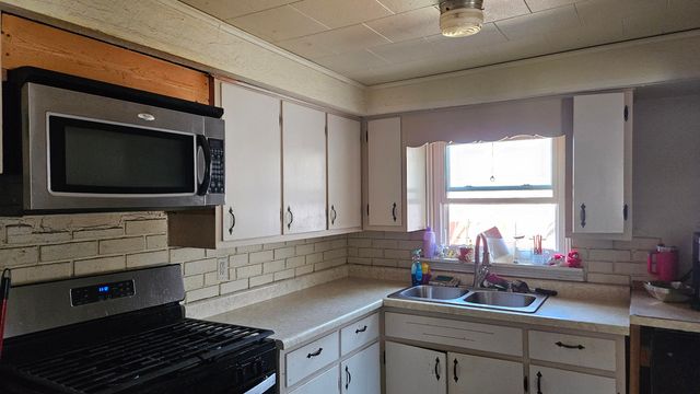 2700 Blake Road, Portage, IN 46368