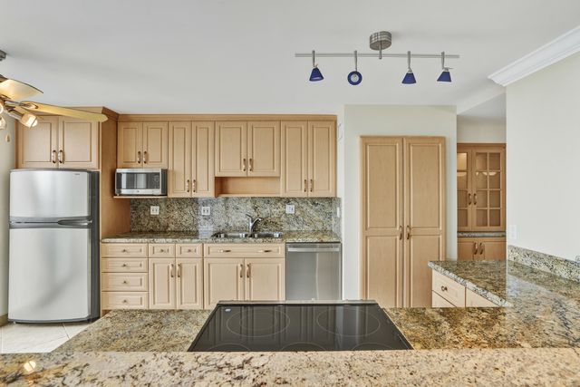 1901 N Ocean Boulevard STHC, Fort Lauderdale, FL 33305