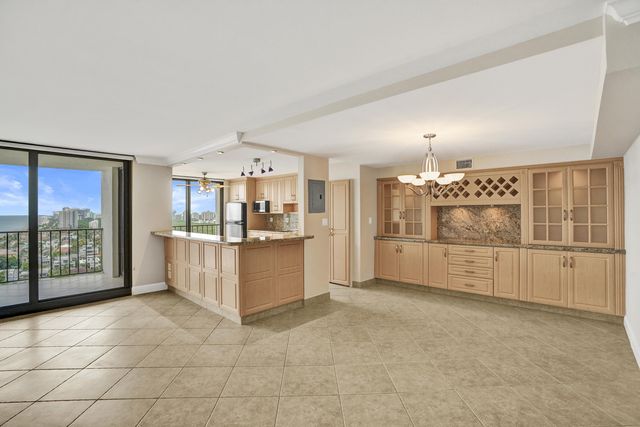 1901 N Ocean Boulevard STHC, Fort Lauderdale, FL 33305