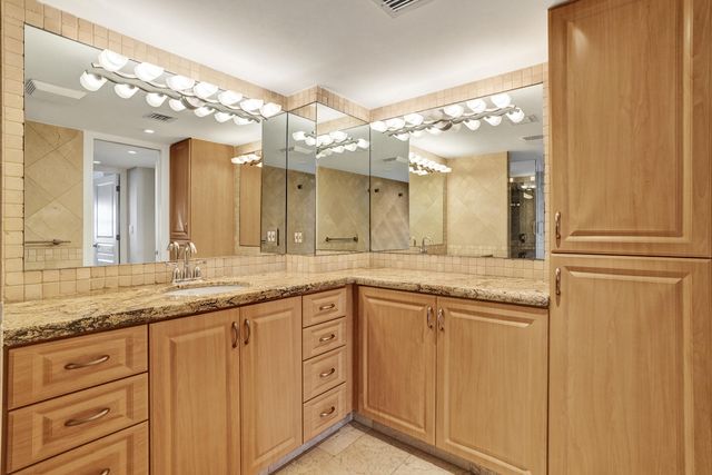 1901 N Ocean Boulevard STHC, Fort Lauderdale, FL 33305