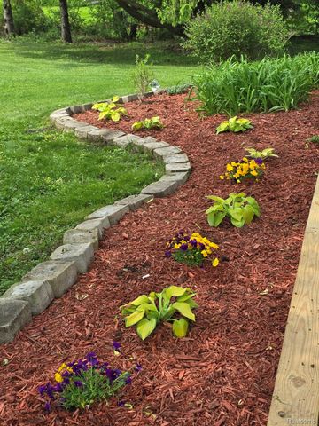 768 Pleasant Ridge, Orion Charter Township, MI 48362