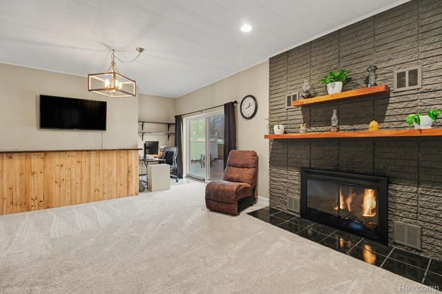 768 Pleasant Ridge, Orion Charter Township, MI 48362