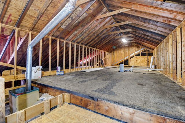 768 Pleasant Ridge, Orion Charter Township, MI 48362