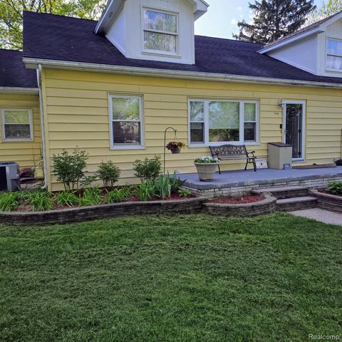 768 Pleasant Ridge, Orion Charter Township, MI 48362