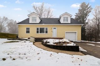 768 Pleasant Ridge, Orion Charter Township, MI 48362